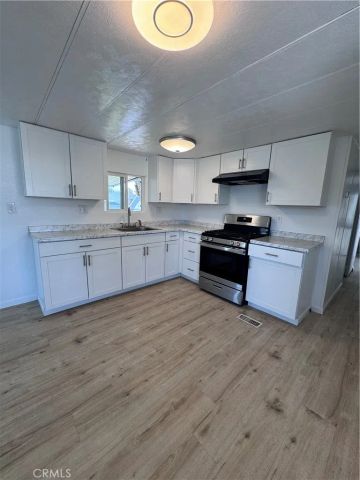 122 Granada, Atwater, CA 95301