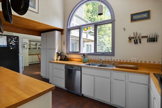 777 Mount Philo Road, Shelburne, VT 05482