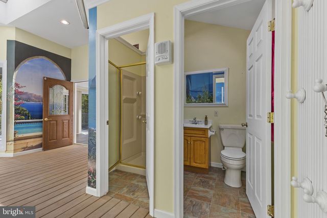 11451 HUNTSMAN DR, Manassas, VA 20112