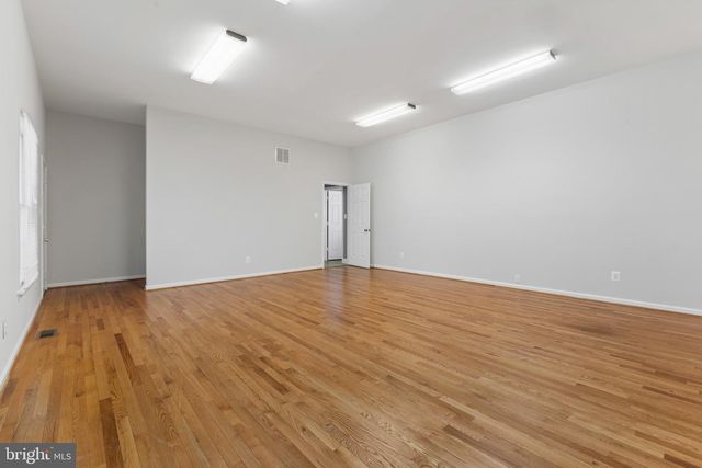 11451 HUNTSMAN DR, Manassas, VA 20112