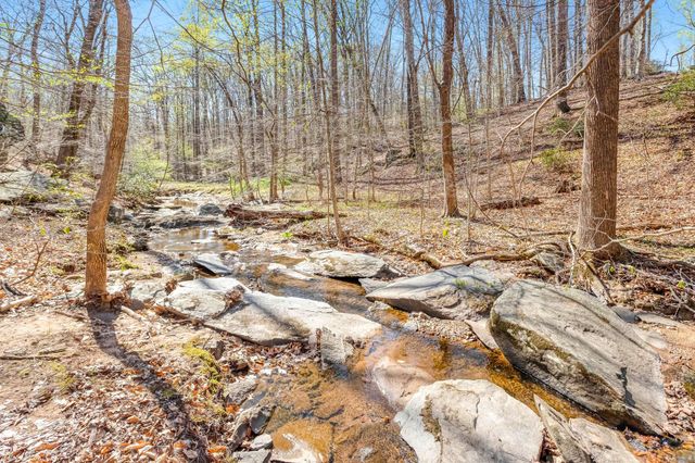 11451 HUNTSMAN DR, Manassas, VA 20112