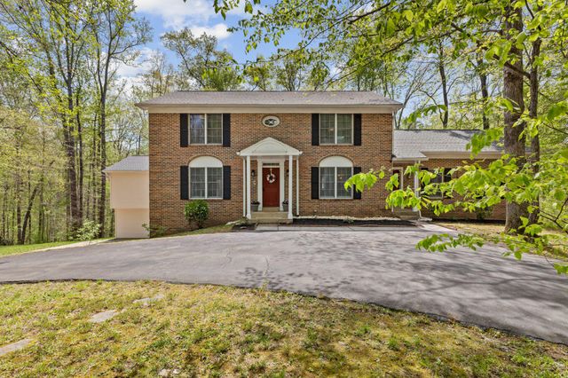 11451 HUNTSMAN DR, Manassas, VA 20112