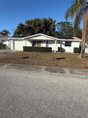 3245 FAIRMOUNT TERRACE, Holiday, FL 34691