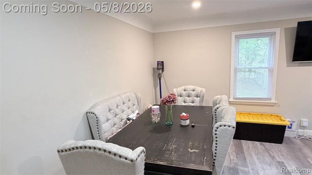 21405 Indian Street, Southfield, MI 48033
