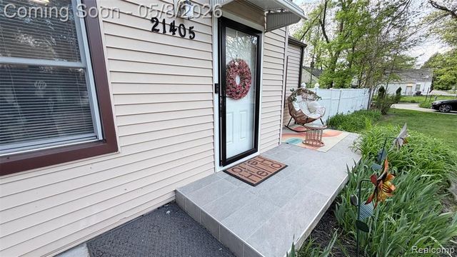 21405 Indian Street, Southfield, MI 48033