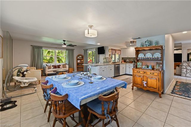 1137 Town And River DR, Fort Myers, FL 33919