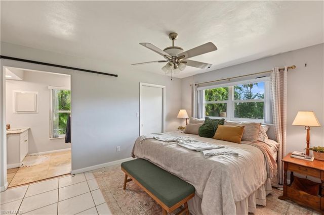 1137 Town And River DR, Fort Myers, FL 33919