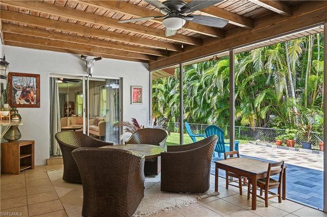 1137 Town And River DR, Fort Myers, FL 33919