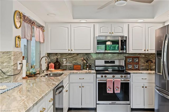 1137 Town And River DR, Fort Myers, FL 33919