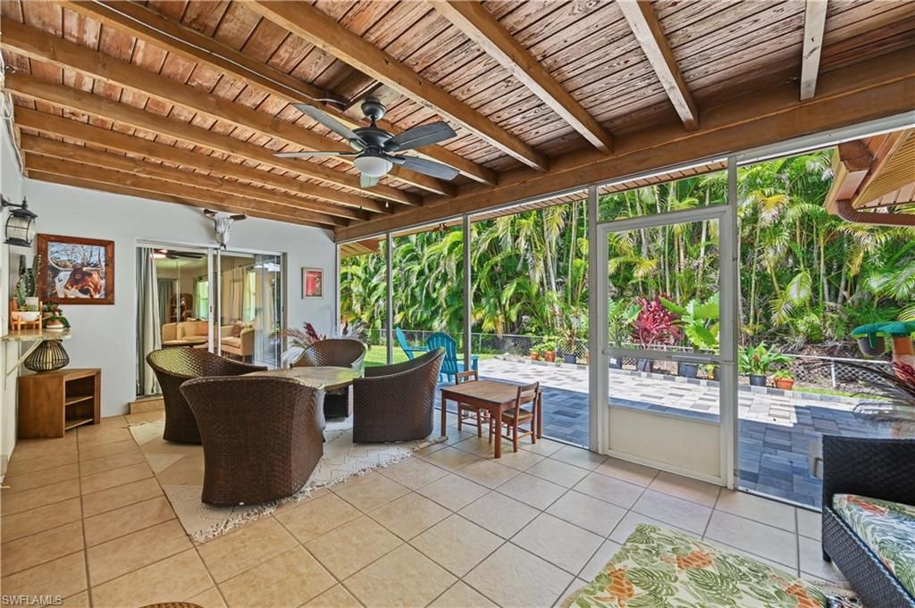 1137 Town And River DR, Fort Myers, FL 33919