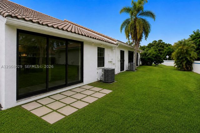 21240 Harbor Way 285-28, Aventura, FL 33180