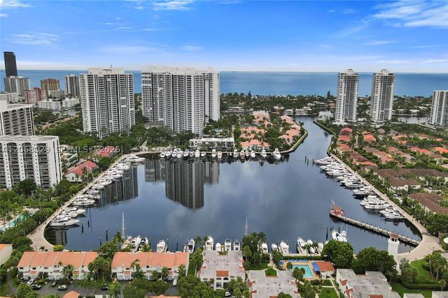 21240 Harbor Way 285-28, Aventura, FL 33180