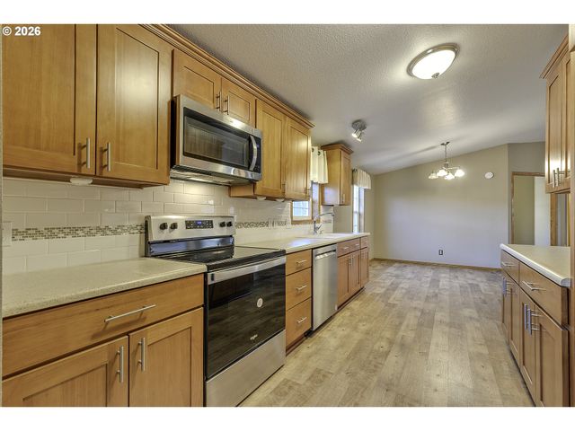 5385 Sw 167TH Ave, Beaverton, OR 97007