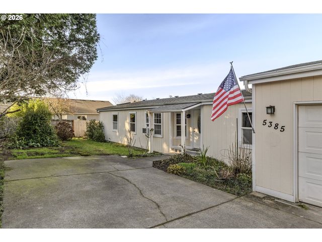 5385 Sw 167TH Ave, Beaverton, OR 97007