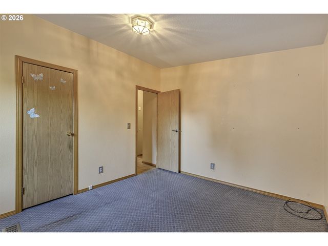 5385 Sw 167TH Ave, Beaverton, OR 97007