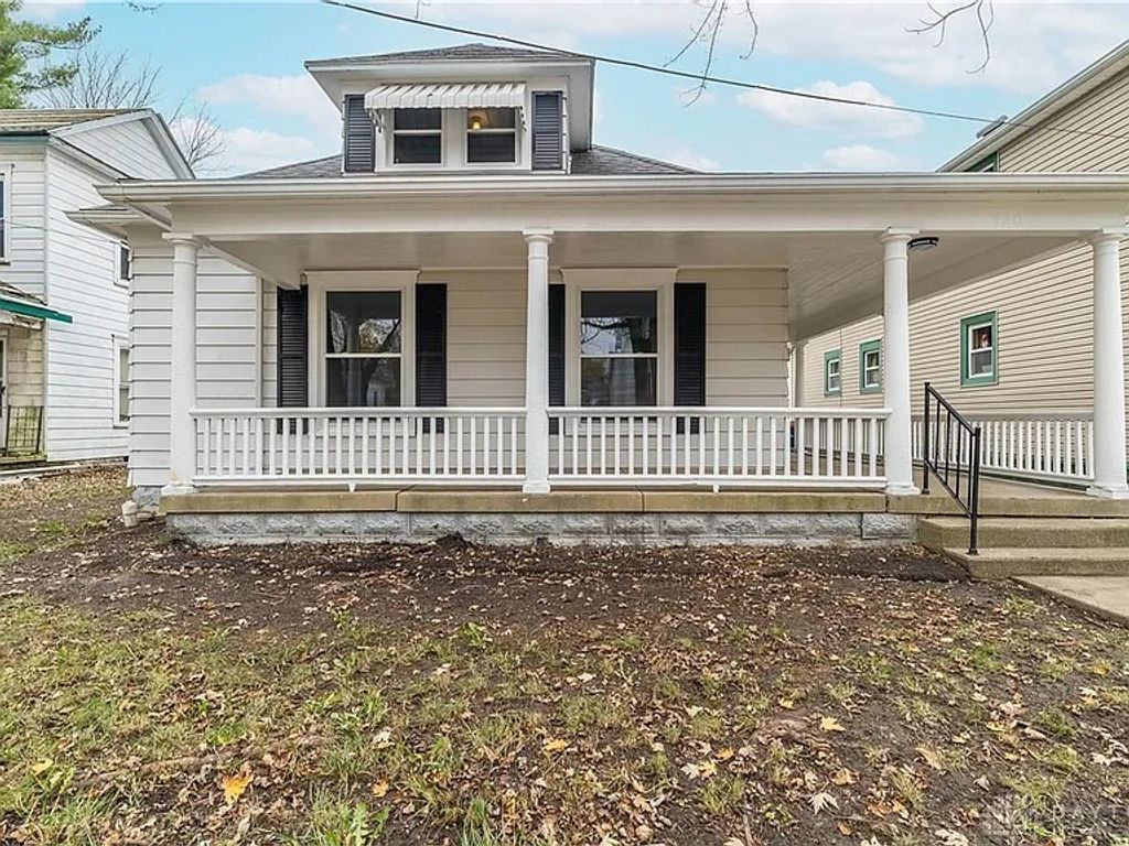 420 S Roosevelt Avenue, Piqua, OH 45356