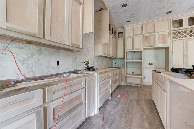 913 Reedser Way, Choctaw, OK 73020