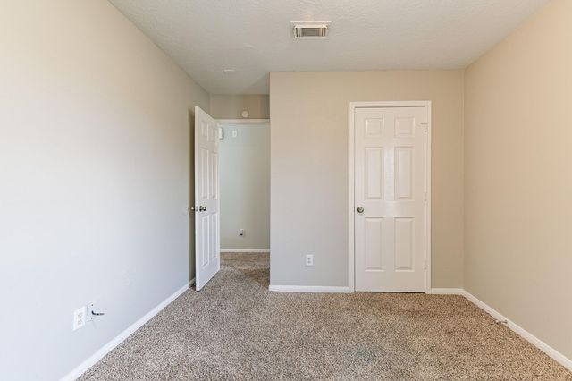 7850 Winding Creek View, Houston, TX 77072