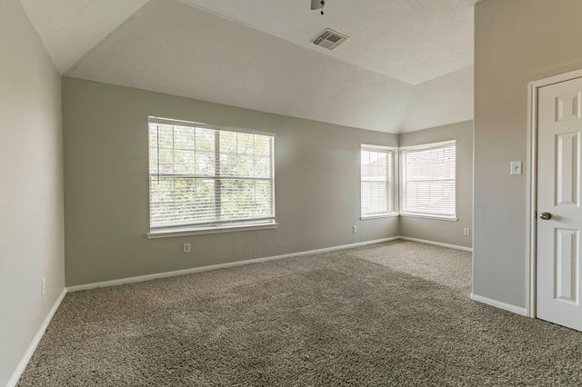 7850 Winding Creek View, Houston, TX 77072
