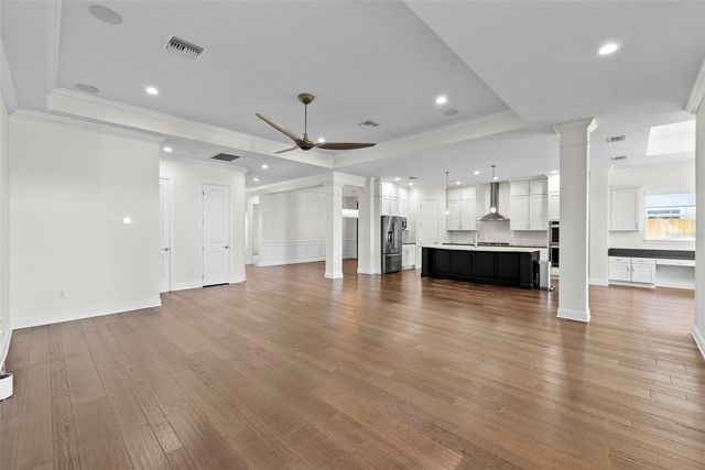 3701 W JETTON AVENUE, Tampa, FL 33629