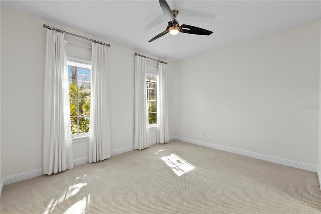 3701 W JETTON AVENUE, Tampa, FL 33629