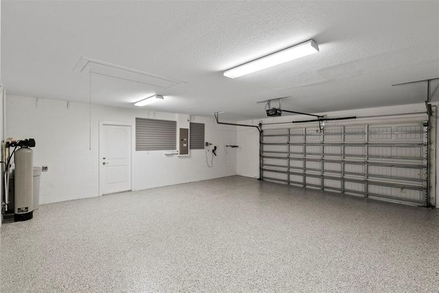 3701 W JETTON AVENUE, Tampa, FL 33629