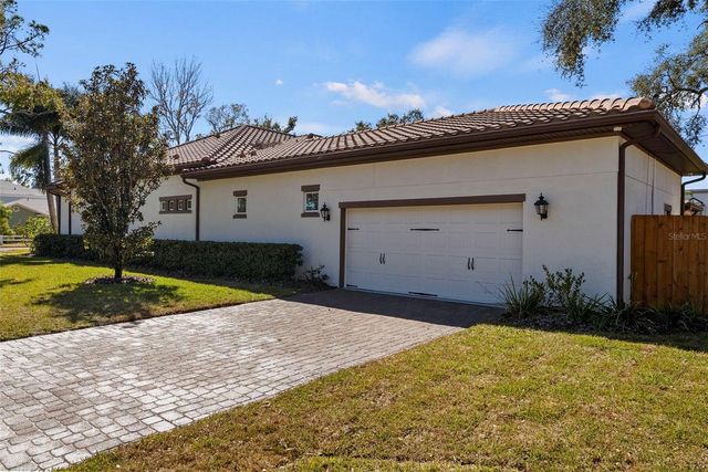 3701 W JETTON AVENUE, Tampa, FL 33629