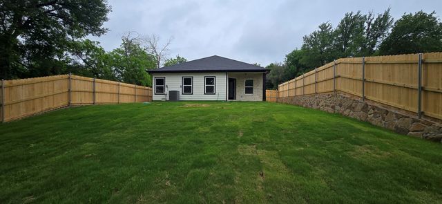 4018 Montana Trail, Granbury, TX 76048