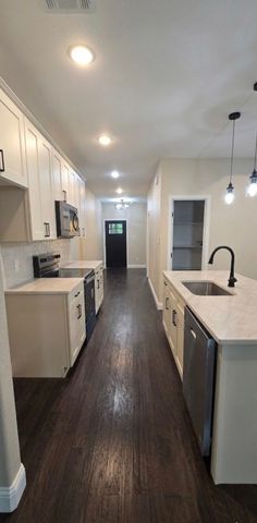 4018 Montana Trail, Granbury, TX 76048