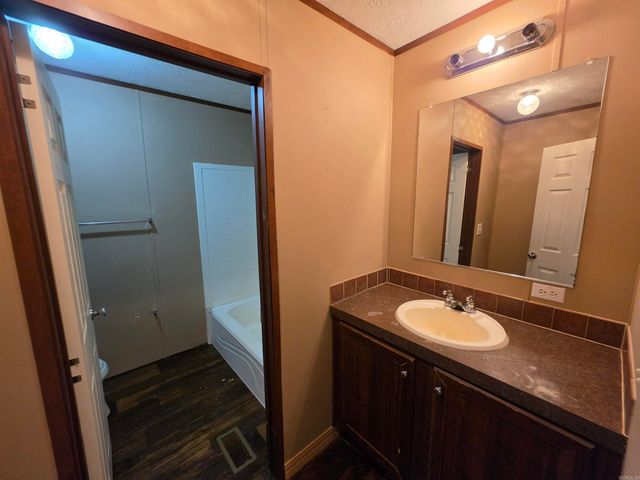 5268 Prince St, Conway, AR 72034