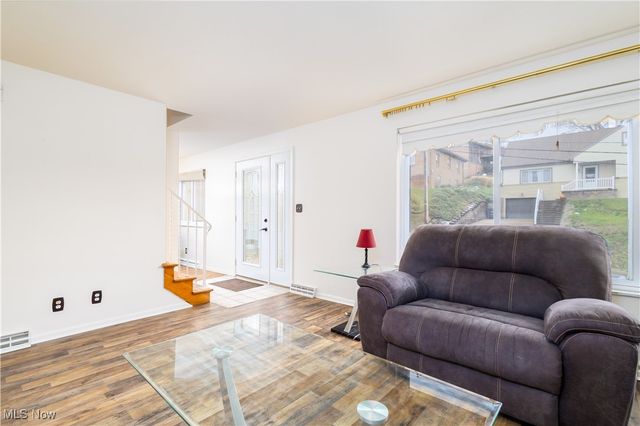 218 Pico Street, Steubenville, OH 43952