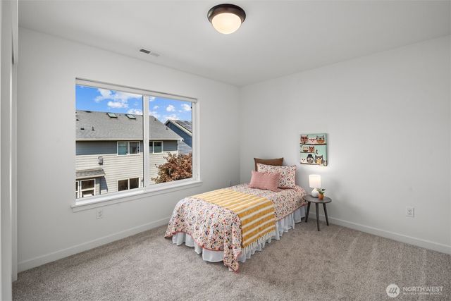5202 NE 7th Street, Renton, WA 98059