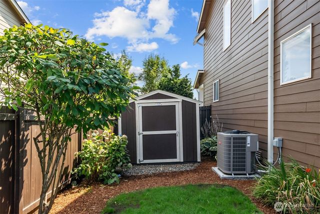 5202 NE 7th Street, Renton, WA 98059