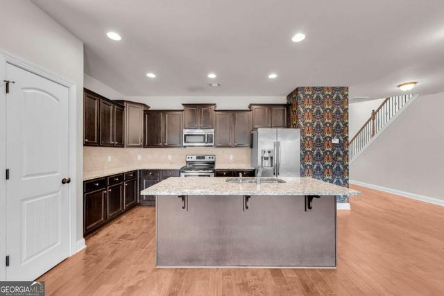 253 Towns Walk Drive, Athens, GA 30606