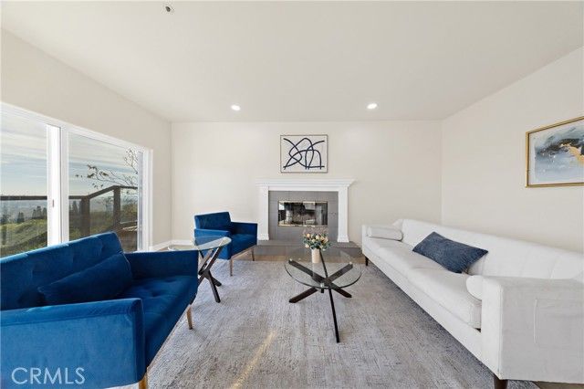 1522 Maxwell Lane, Vista, CA 92084