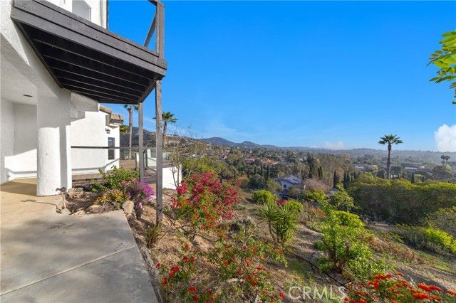 1522 Maxwell Lane, Vista, CA 92084