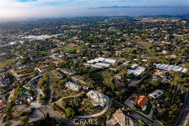 1522 Maxwell Lane, Vista, CA 92084