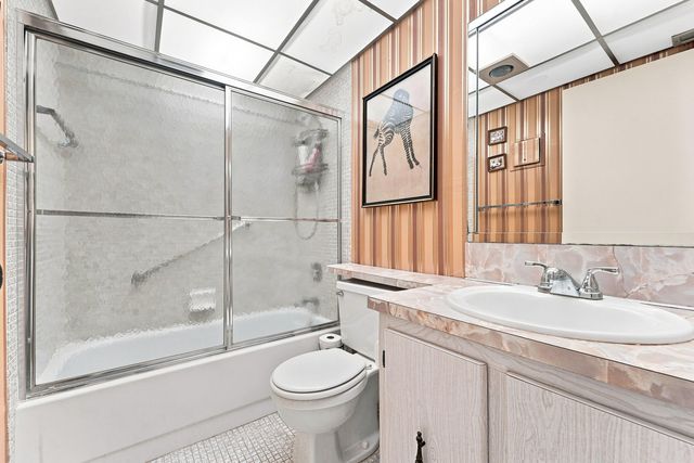 246 NORMANDY Lane F, Delray Beach, FL 33484