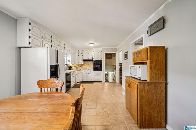 100 OAK LANE, Oneonta, AL 35121