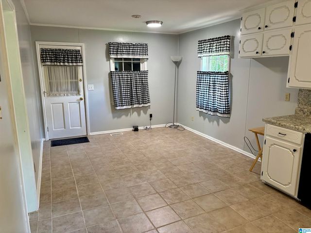 100 OAK LANE, Oneonta, AL 35121