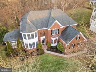 24126 LENAH WOODS PL, Aldie, VA 20105