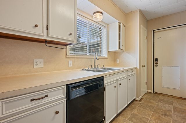 3808 Avenue O, Rosenberg, TX 77471