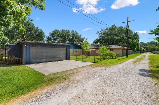 3808 Avenue O, Rosenberg, TX 77471