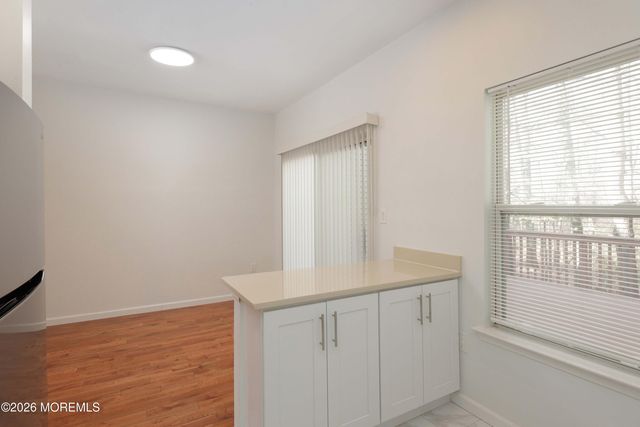 154 Yarmouth Court 52, Holmdel, NJ 07733