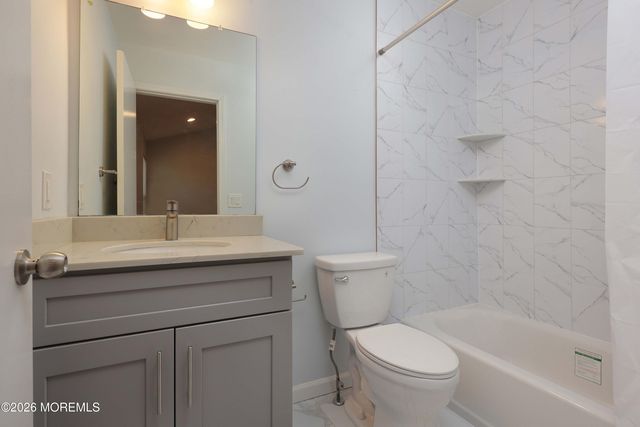 154 Yarmouth Court 52, Holmdel, NJ 07733