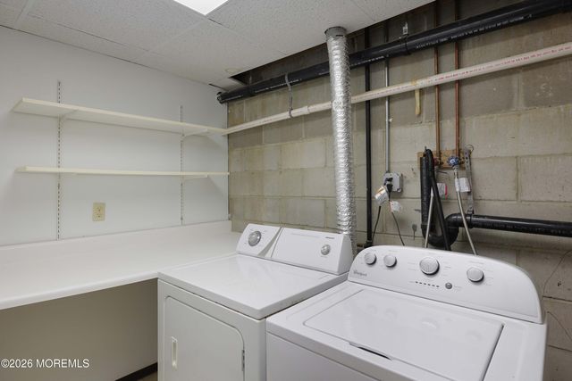 154 Yarmouth Court 52, Holmdel, NJ 07733