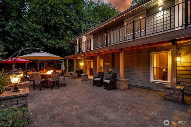3122 Hollywood Drive NE, Olympia, WA 98516