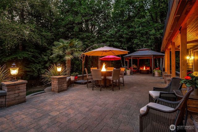 3122 Hollywood Drive NE, Olympia, WA 98516