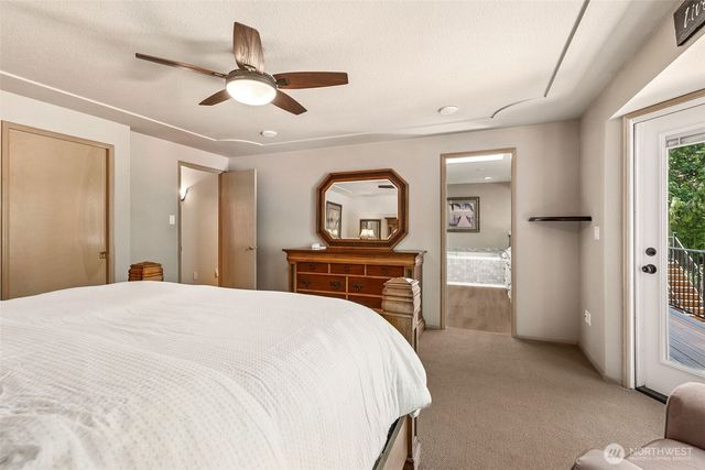3122 Hollywood Drive NE, Olympia, WA 98516