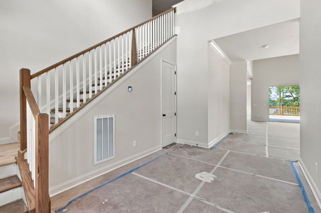 6473 Drumright Rd, College Grove, TN 37046
